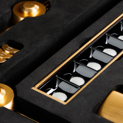 Демо-кейс APRIORI 052239